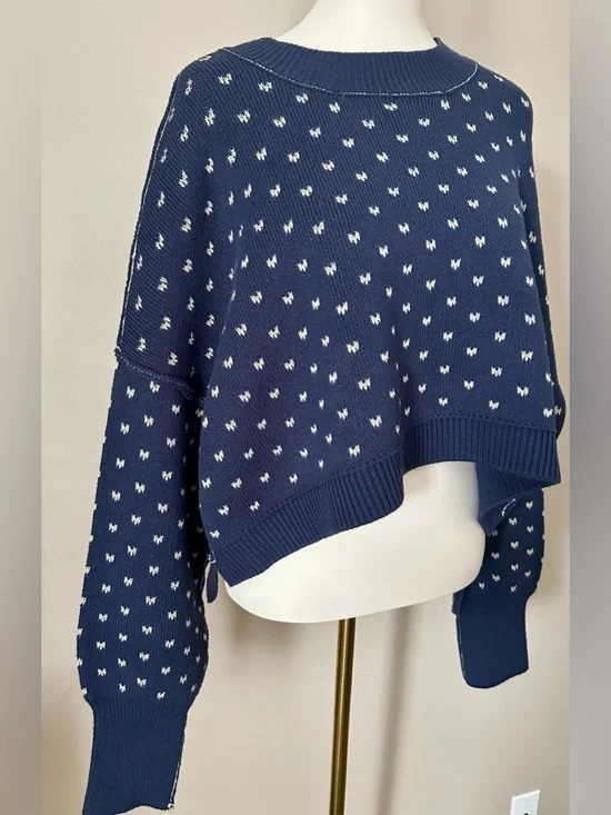 NWOT Free People “Easy Street”  Cropped Mock-neck Pullover. - Picture 4 of 9